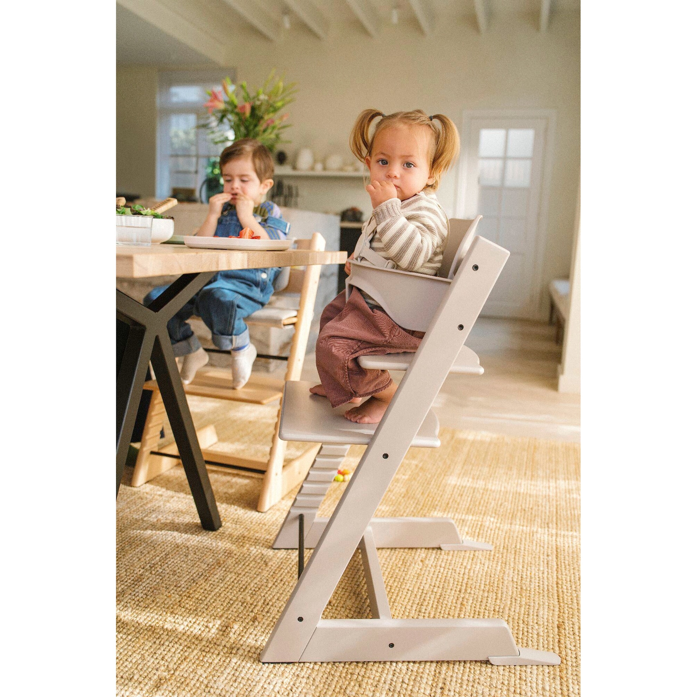 97% Rabatt! Stokke® Tripp Trapp® Bundle Treppenhochstuhl inkl. Newbornset Light Grey & Babyset Unkategorisiert online kaufen