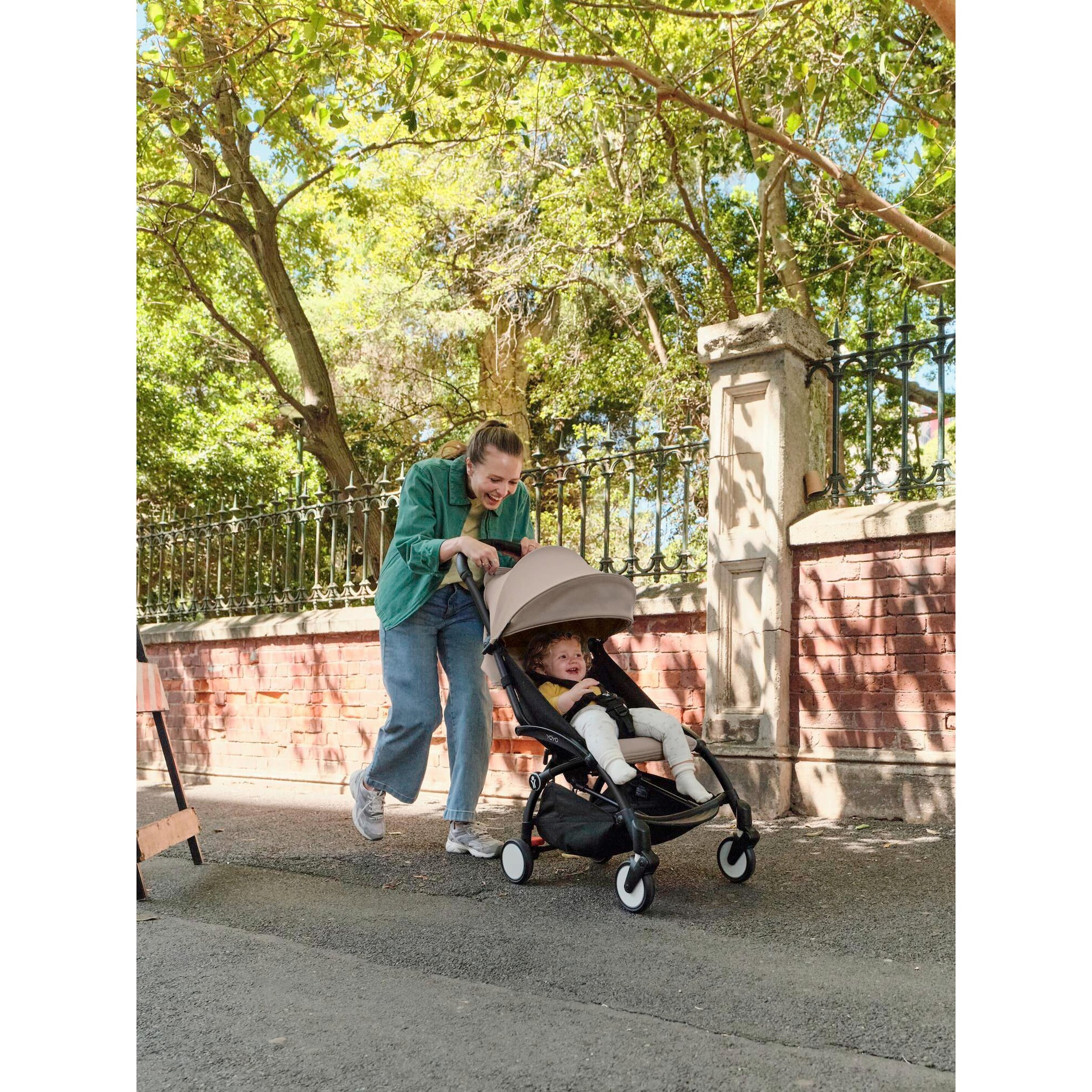 Stokke® yoyo3 Buggy beige Produktbild Gartenhaus