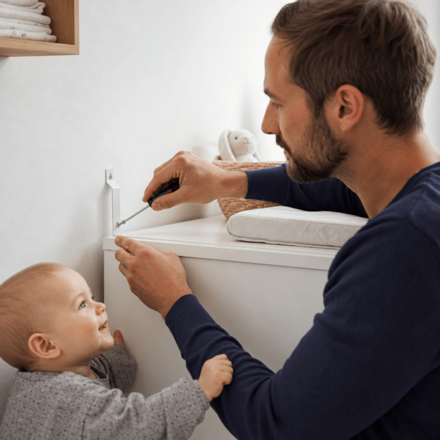 Kippsichere Möbel im Babyzimmer: Kommode, Schubladen und Wickelbereich