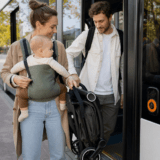 Tragegurt am Buggy ab Sitzalter: Handhabung, Abstellen und Nutzung unterwegs – Ratgeber zu Kompakte Buggys mit Tragegurt für Babys ab Sitzalter im Familienalltag
